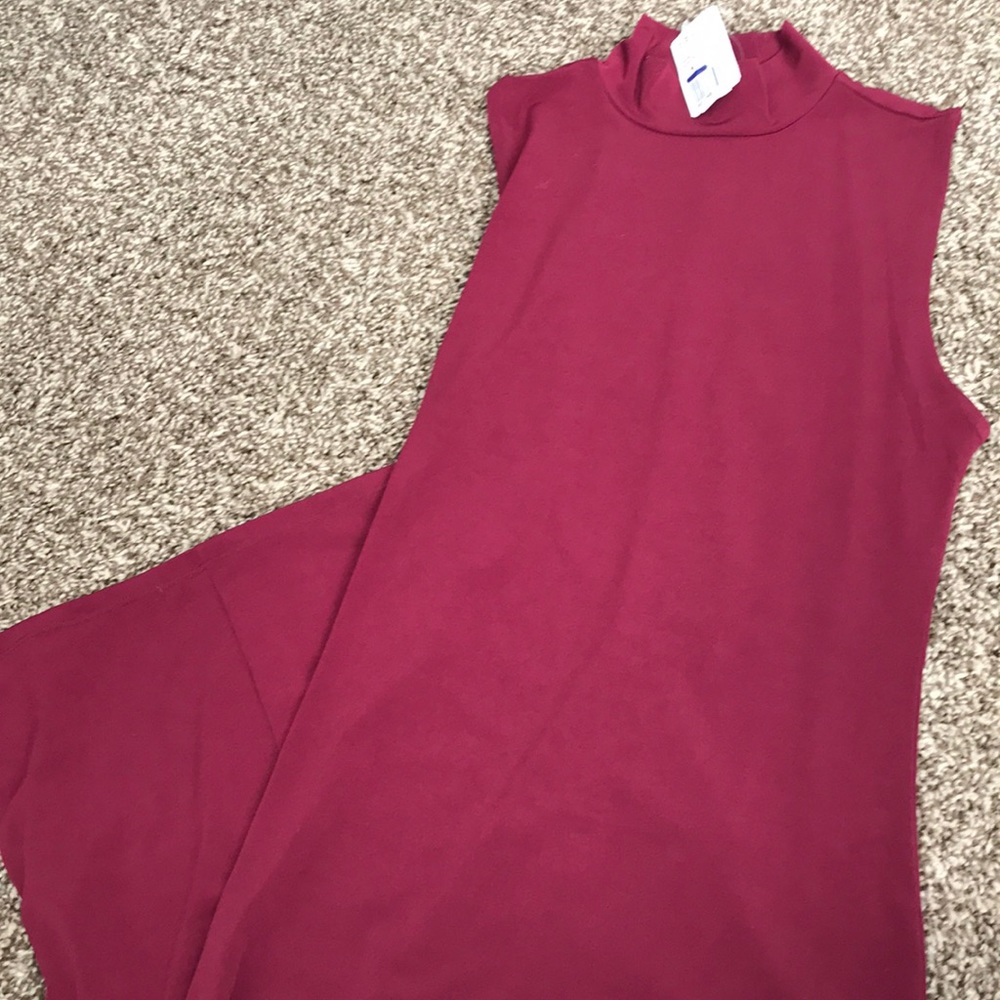 Maroon body-con dress
